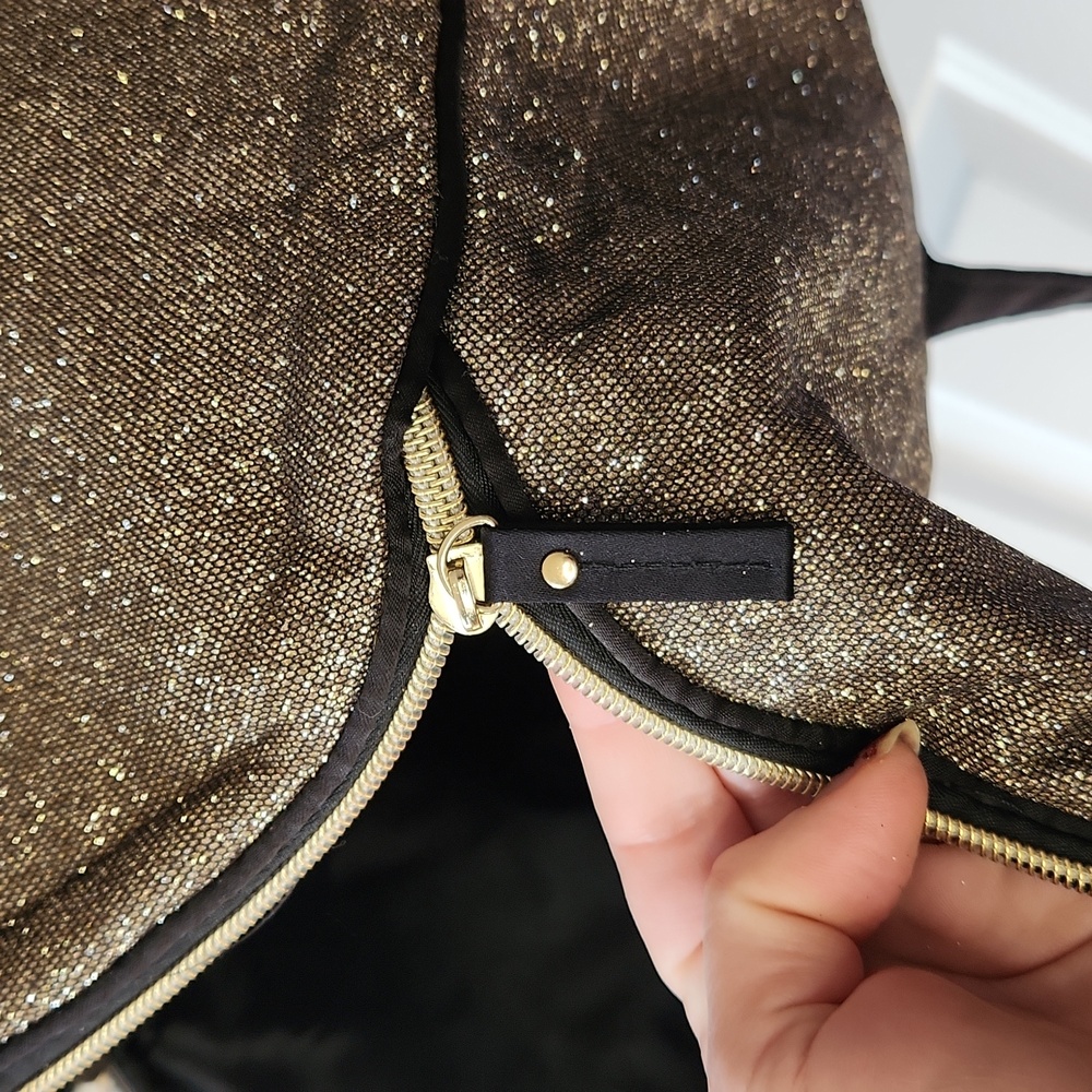 Victoria's Secret Sparkling Tote Bag - Picture 6 of 7